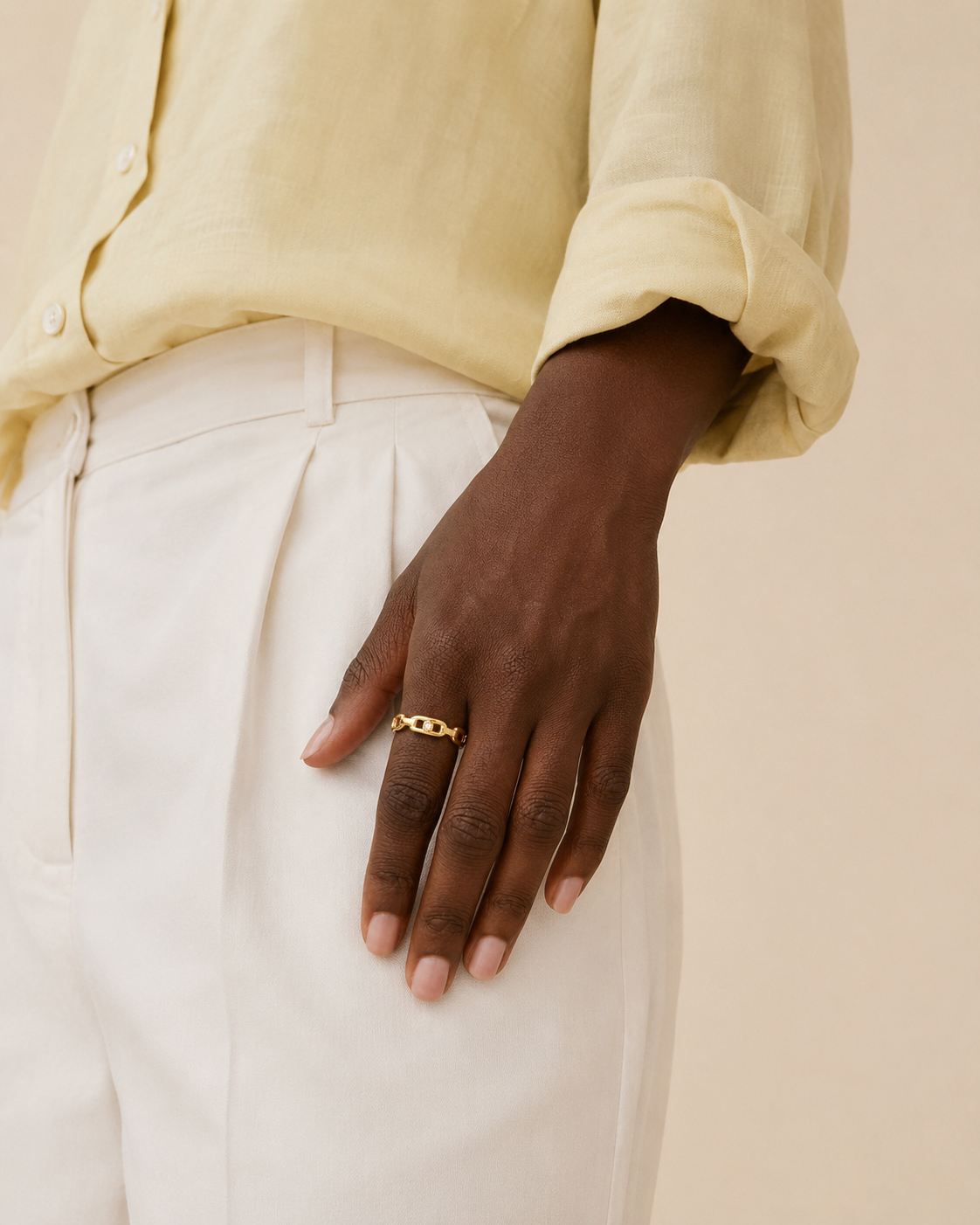 ESSENCE UNITY RING