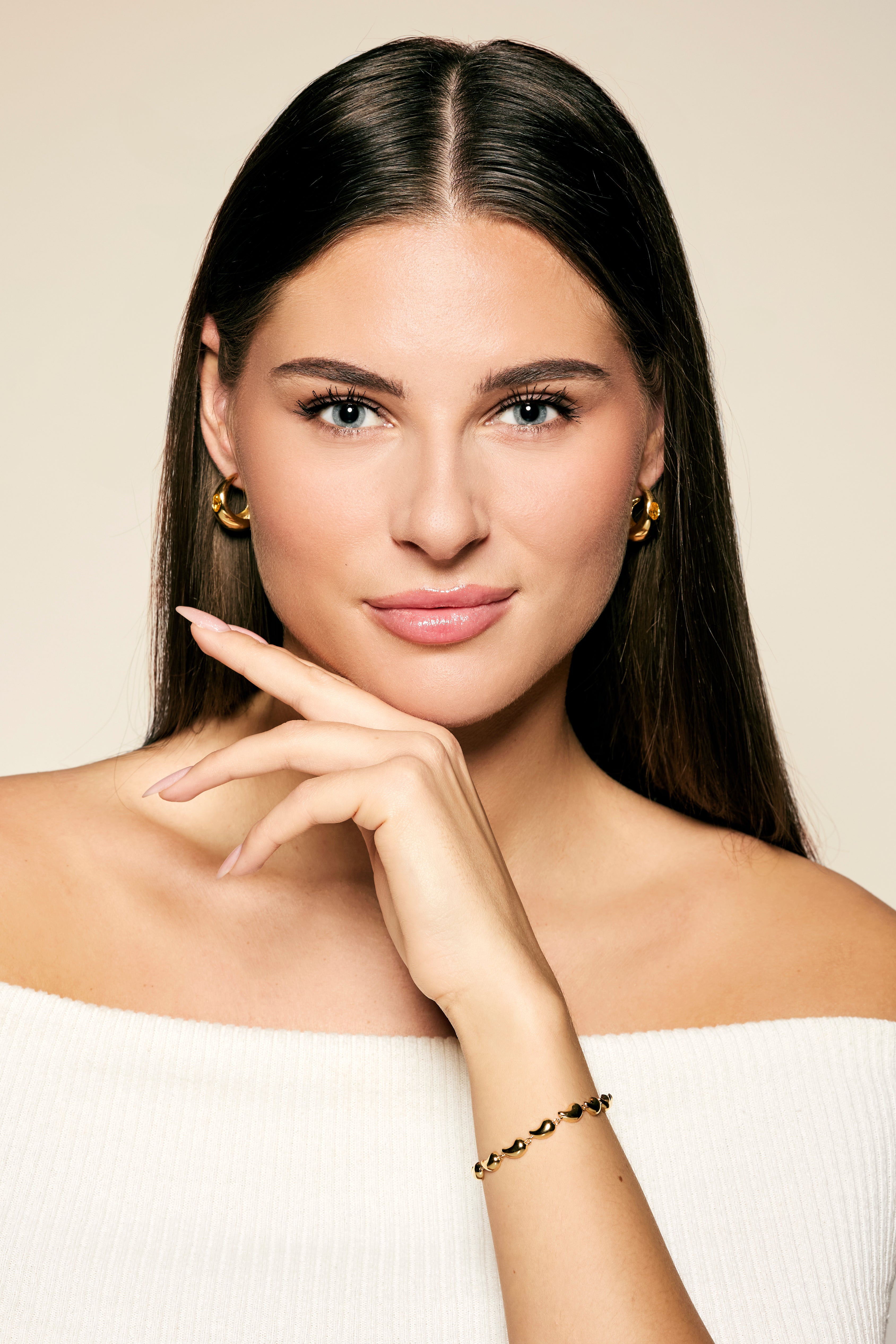 ESSENCE REFLECTION DROP HOOPS - CHAMPAGNE